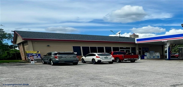 13851 7th Street Dade City Florida, 33525 | (7.35% CAP RATE) DADE CITY PURE NNN MARATHON GAS STATION W/ SIGNATURE 