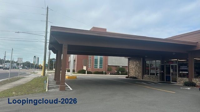 Prime Retail Building 7,668 SF on Highly Trafficked Court St.