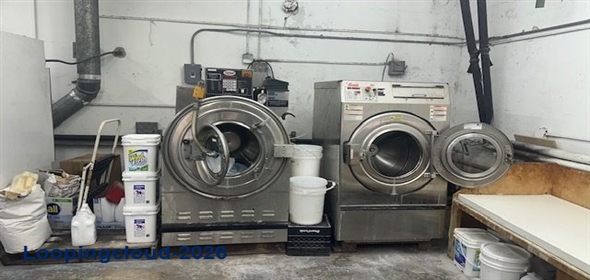 1152 Court Street Clearwater Florida, 33756 | Prime Retail Building 7,668 SF on Highly Trafficked Court St.