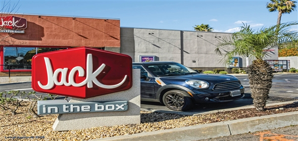 1004 S. Santa Fe Avenue Vista California, 92083 | Jack in the Box