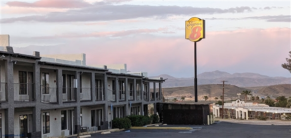 170 Coolwater Ln Barstow California, 92311 | Super 8