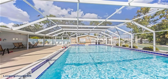 60 STRATHMORE BLVD #60 Sarasota Florida, 34233 | Charming 2 Bedroom, 2 Bath Villa