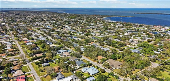 7101 16TH AVE NW Bradenton Florida, 34209 | Single Family Residence