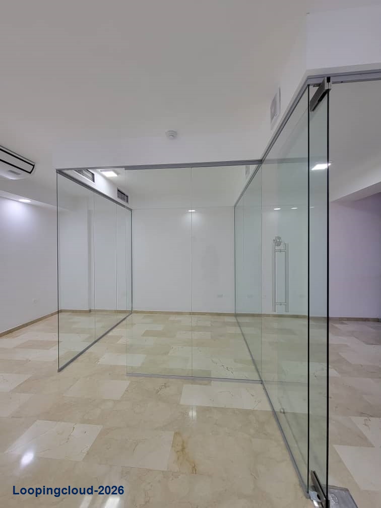 Exclusive Office in Torre Ikonos - Oficina en la Torre Ikonos
