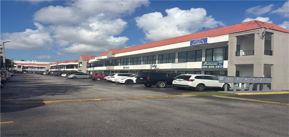 10550 NW 77th Ct # 111 Hialeah Florida, 33016 | Beautiful Office for Lease