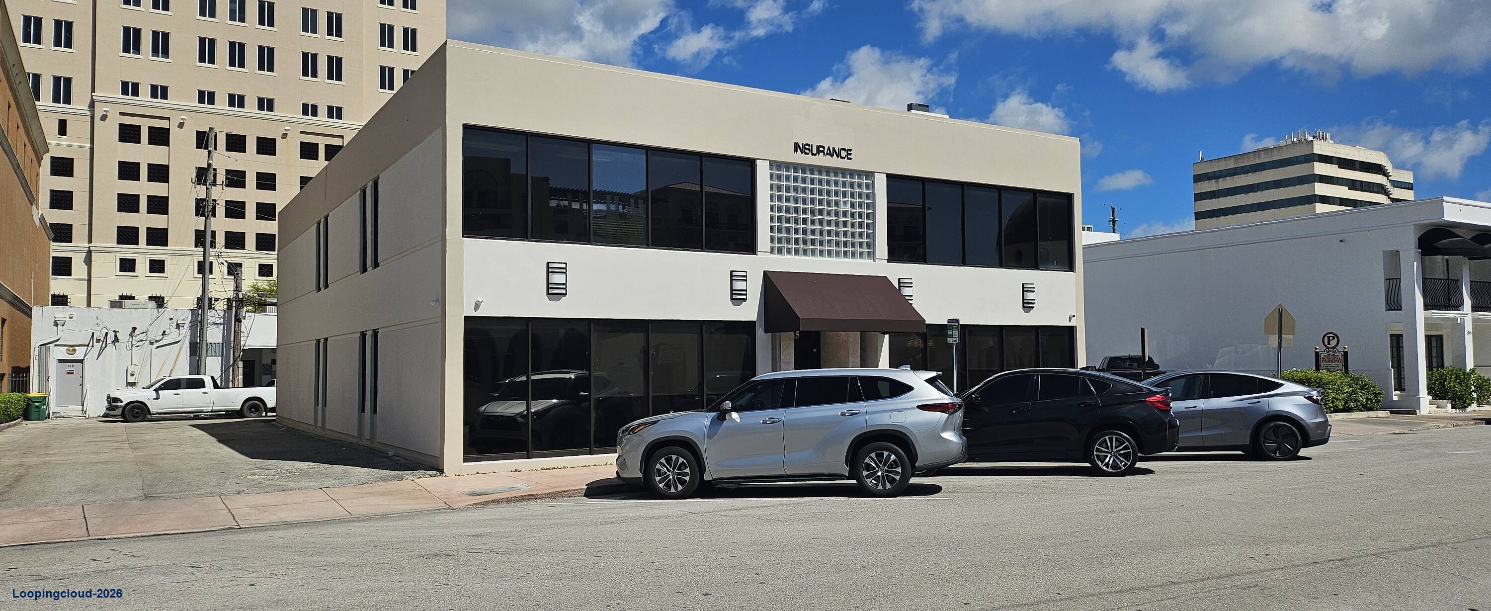 Exclusive Boutique Office