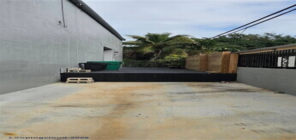 819 SW 10th St Miami Florida, 33130 | The After Hours Man Cave