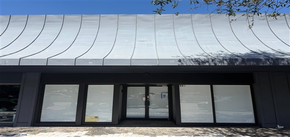 219 Miracle Mile Coral Gables Florida, 33134 | Flagship Retail On Miracle Mile