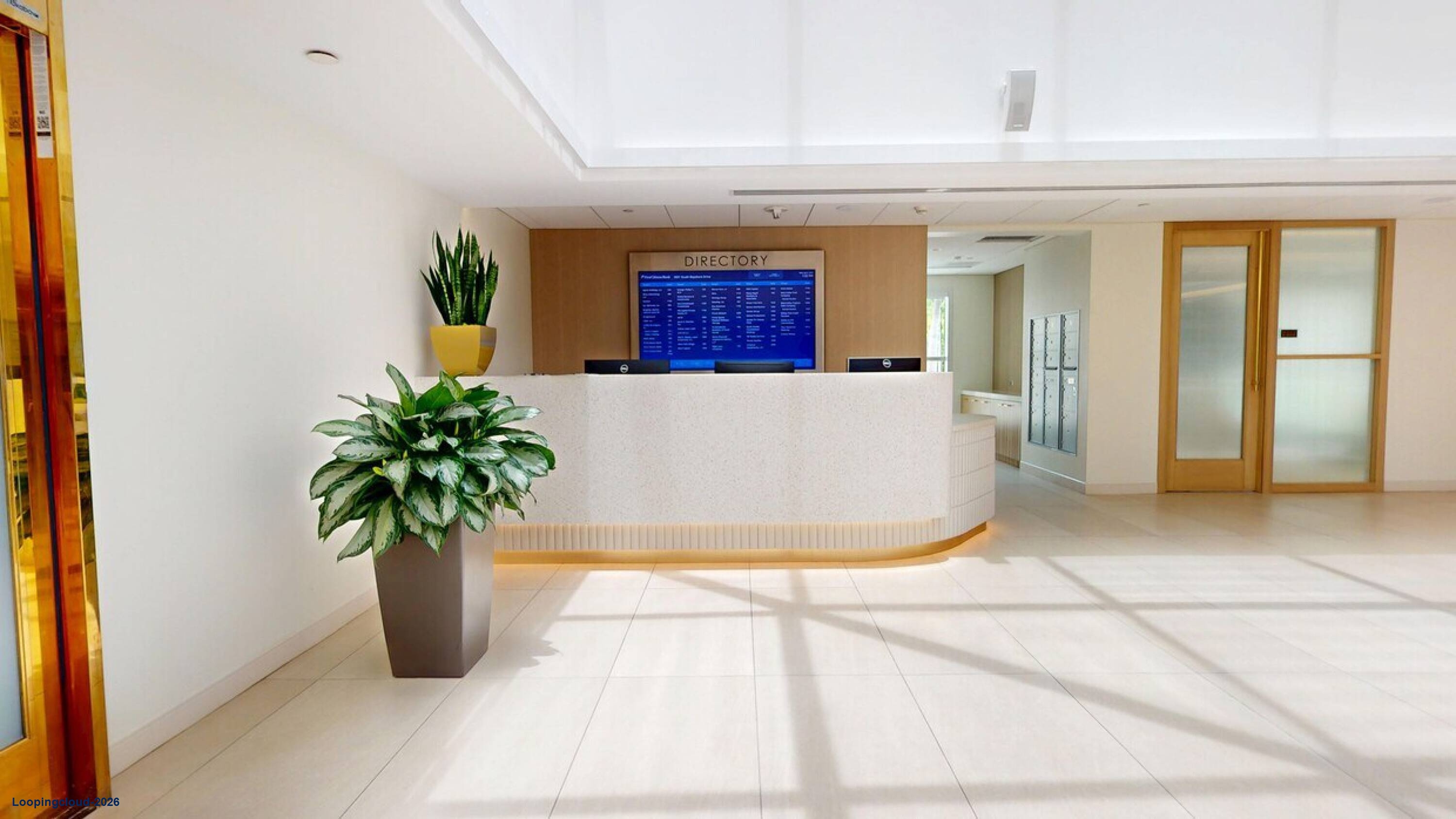 Penthouse Available For Lease in The Heart of Coconut Grove