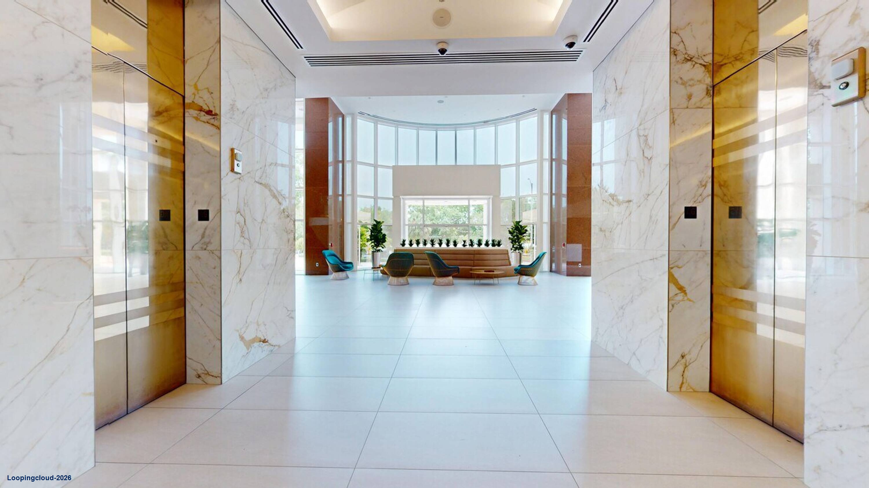 Penthouse Available For Lease in The Heart of Coconut Grove