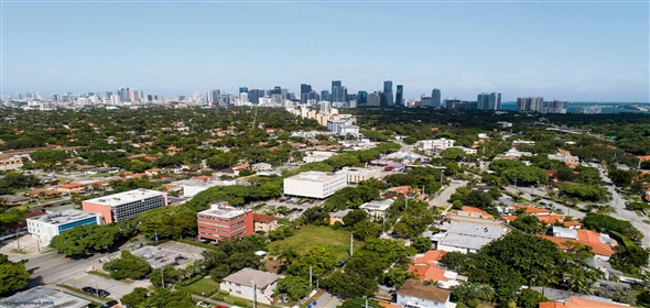 1378 Coral Wy Coral Florida, 33145 | Medical Office for Lease Next to Coral Gables