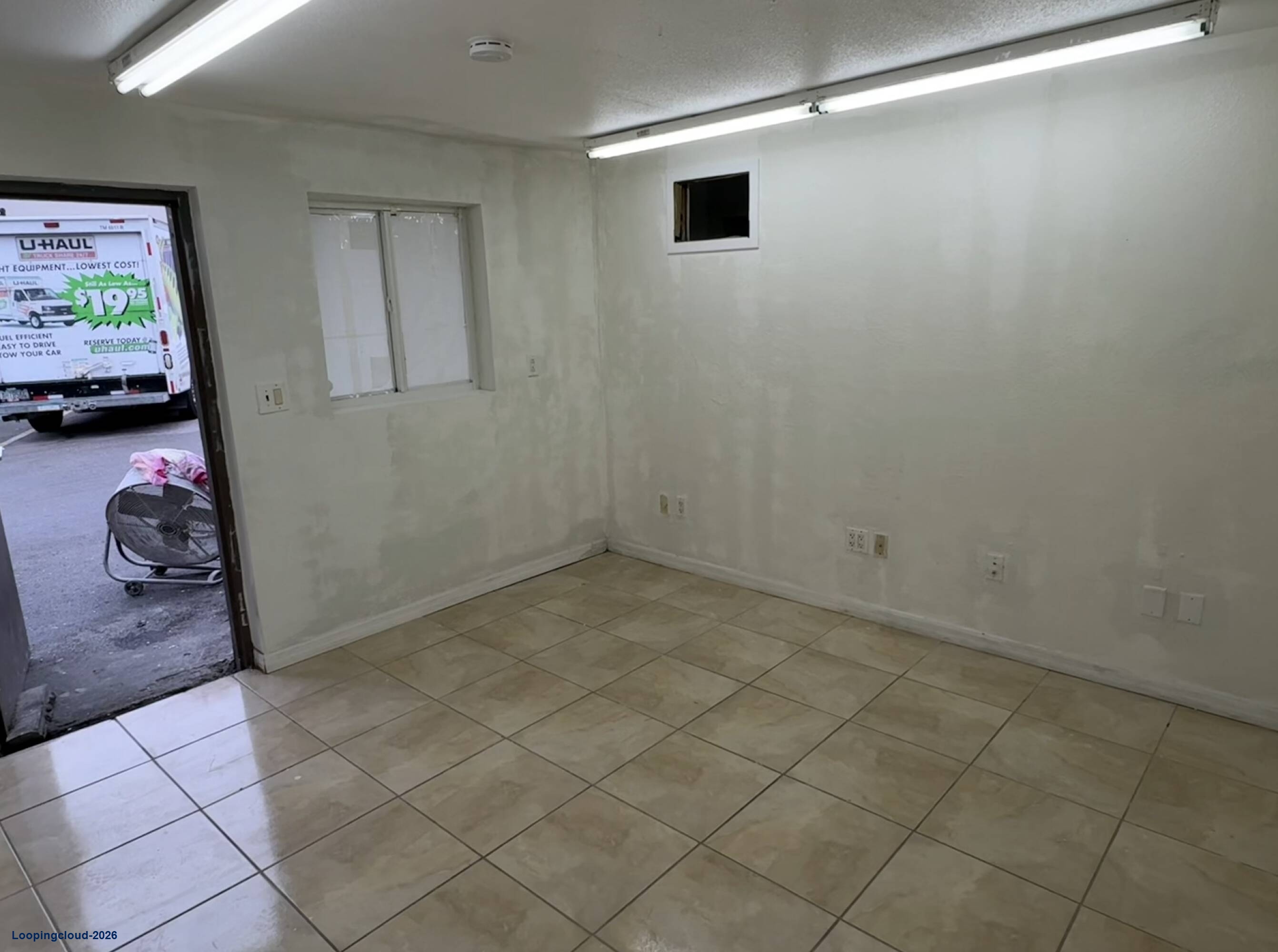 Strategic Flex Warehouse in the Heart of West Miami