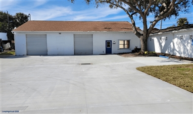 Warehouse for Sale in Sebastian Florida 32958