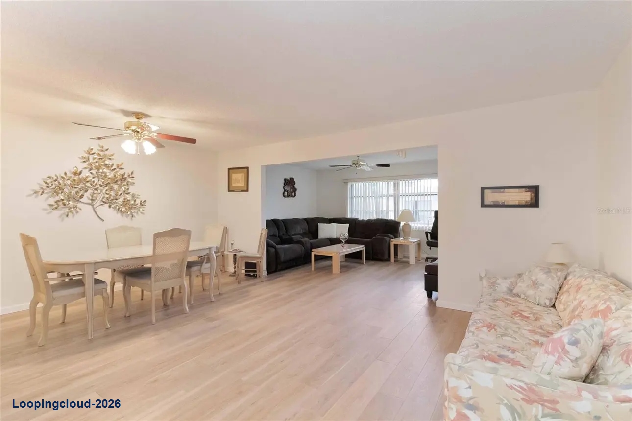 Turnkey 55+ Lifestyle Rental: Updated Furnished Villa Near Siesta Key – Sarasota, FL