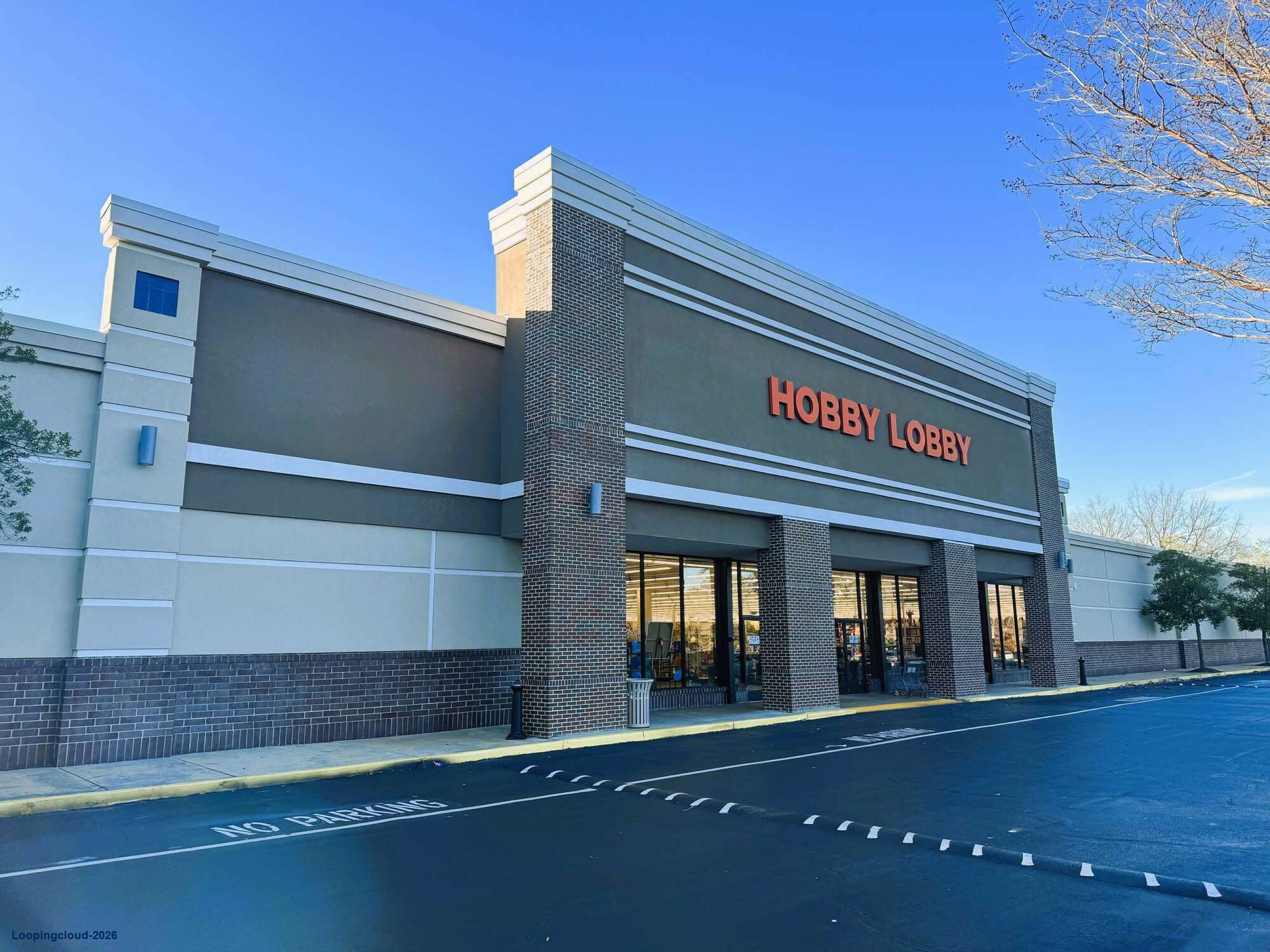 Germantown Plaza: Premier Retail Space in the Heart of Germantown, TN