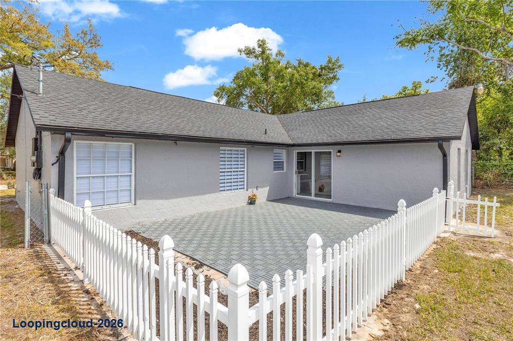 For Sale Single Family Residence 3 Bedrooms 1618SqFt at DELTONA