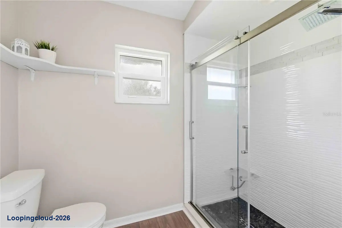 7795 PINE TRACE Sarasota, FL 34243