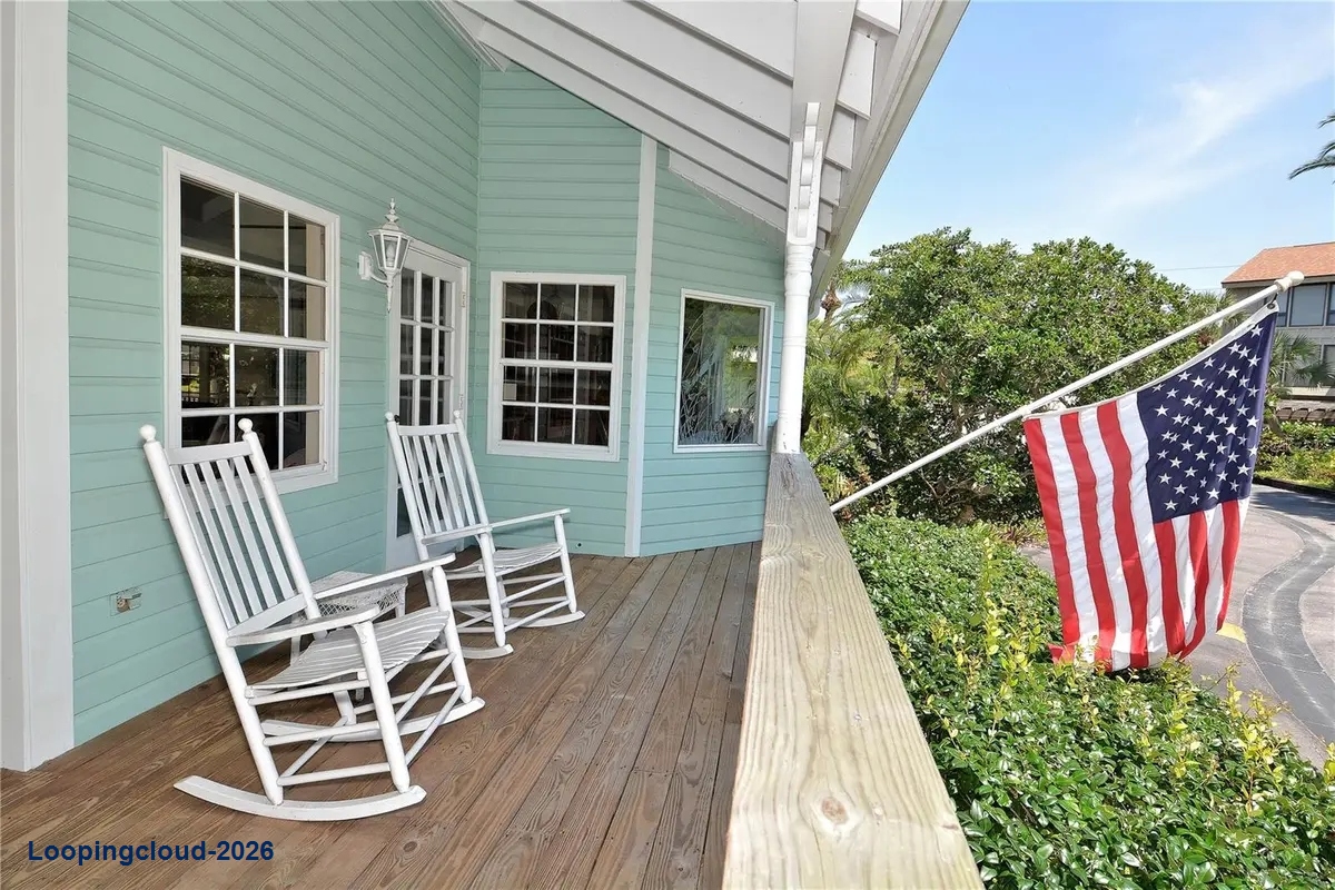 5345 LAKE ARROWHEAD TRL #12 Sarasota, FL 34231 P