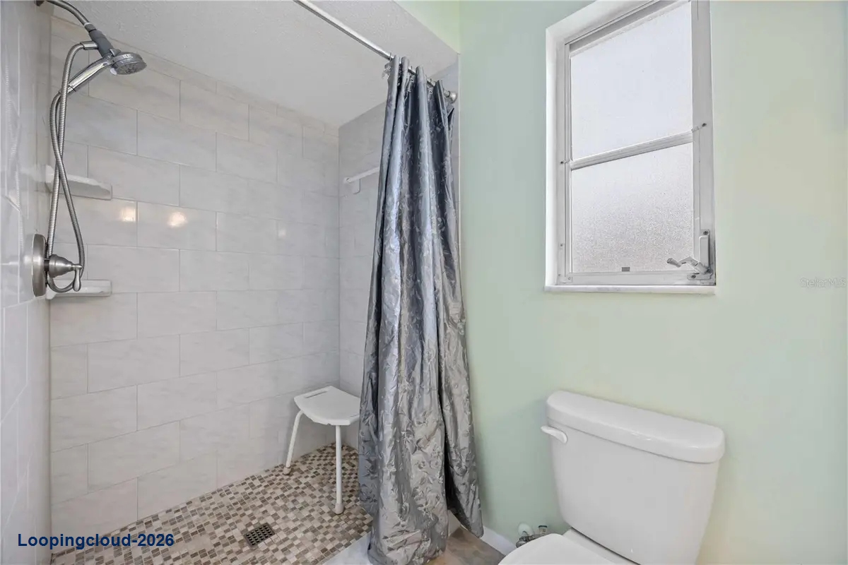 181 SANDHURST DR Venice, FL 34293