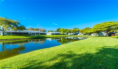 8948 Meadowlark Way, Boca Raton, FL 33496