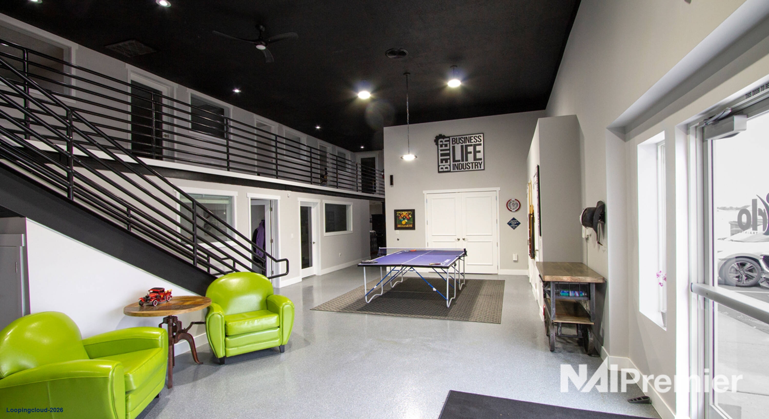 Commercial Investment Opportunity: Wall Ave Office & Drive-Thru Pad