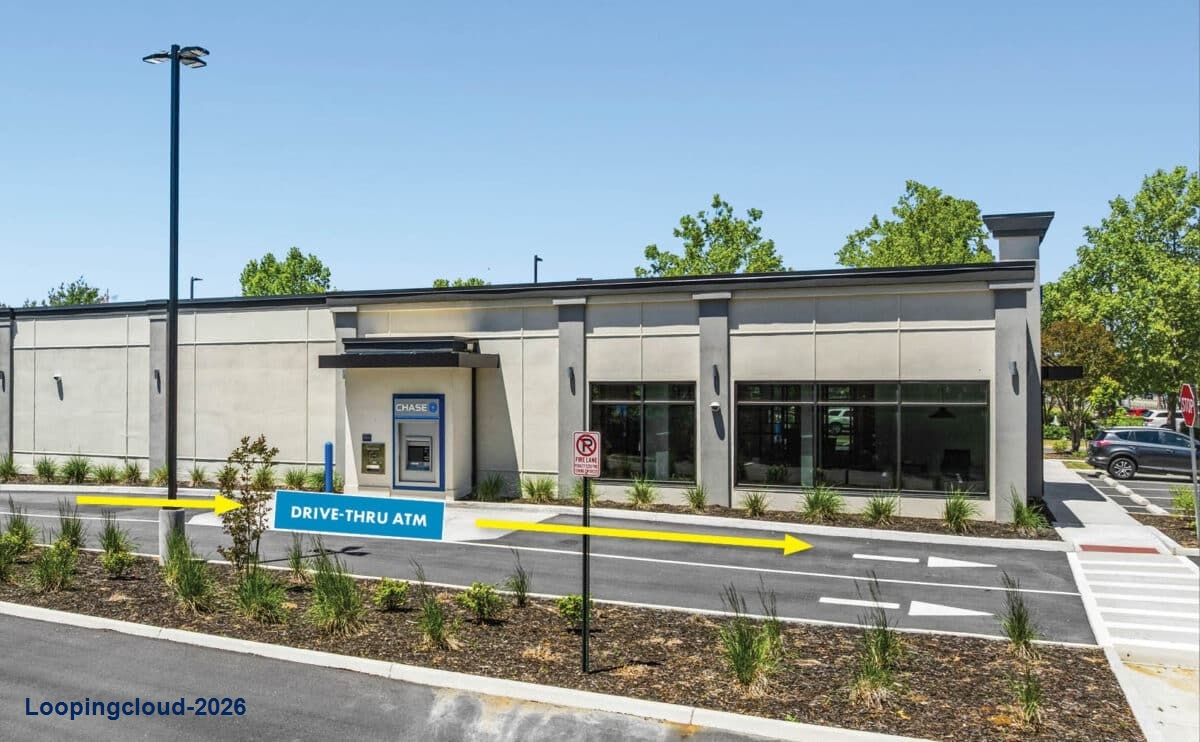 Chase Bank | 2025 Building Reconversion | 15-Yr Absolute NNN GL