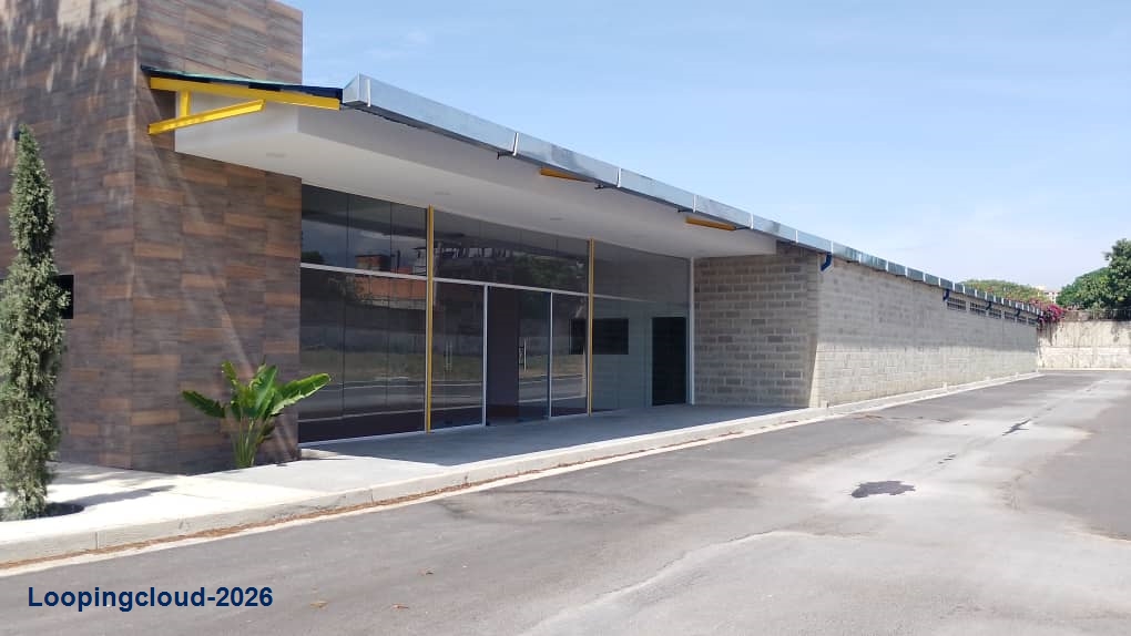 Strategic Complex on Av. Intercomunal Turmero-Maracay - Galpón Industrial