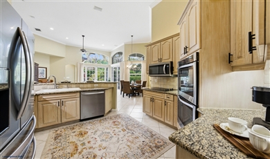 10561 NW 66th Street