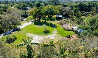 154th Street – 870 North Miami Beach.