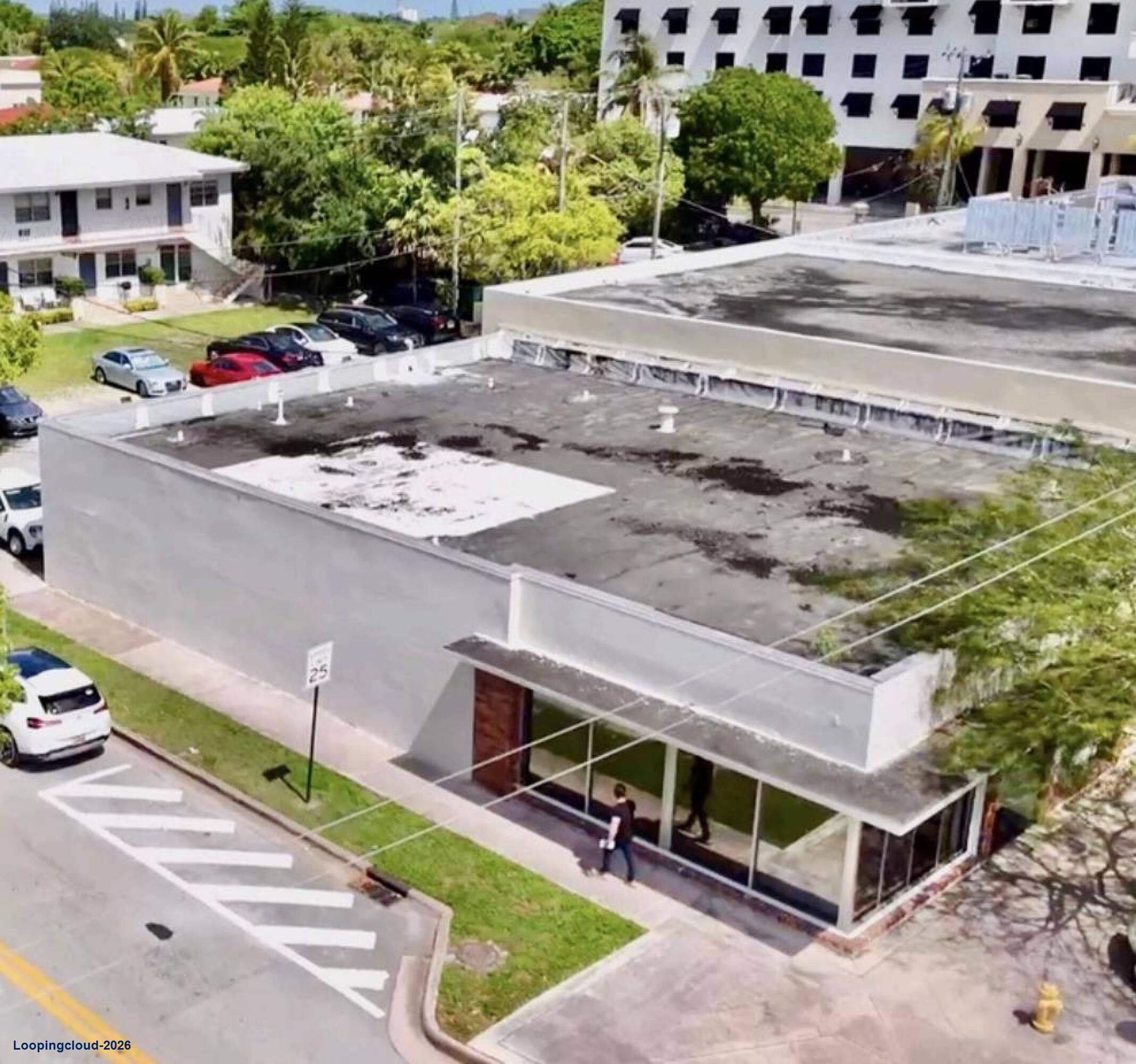 1424-1430 Ponce De Leon Blvd + Lot @ 211 Menores Ave