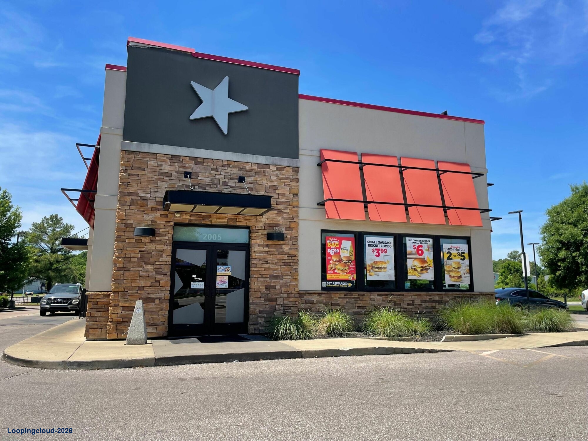 Exclusive Restaurant for Lease