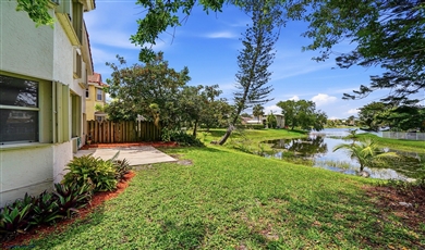 6851 NW 27th Street