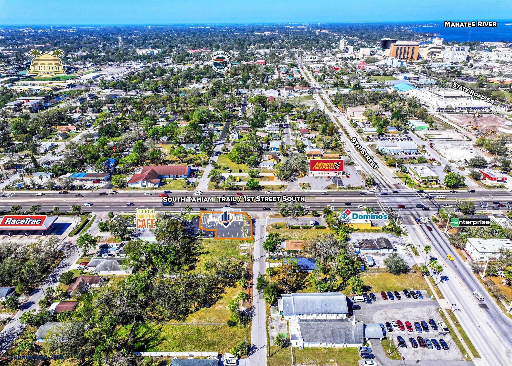 High Visibility Retail / Office Building on U.S. 41 / Tamiami Trail