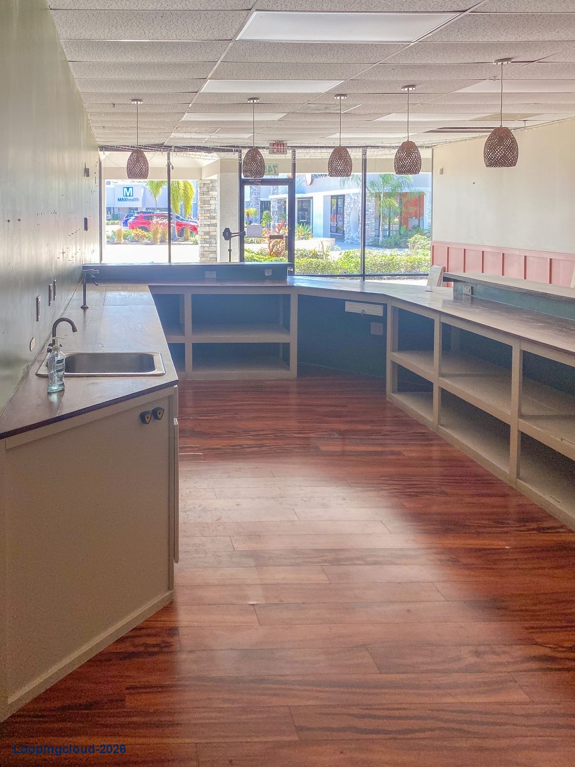 MAXhealth Manatee West Plaza