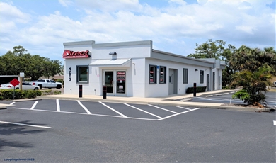 High Visibility Retail / Office Building on U.S. 41 / Tamiami Trail