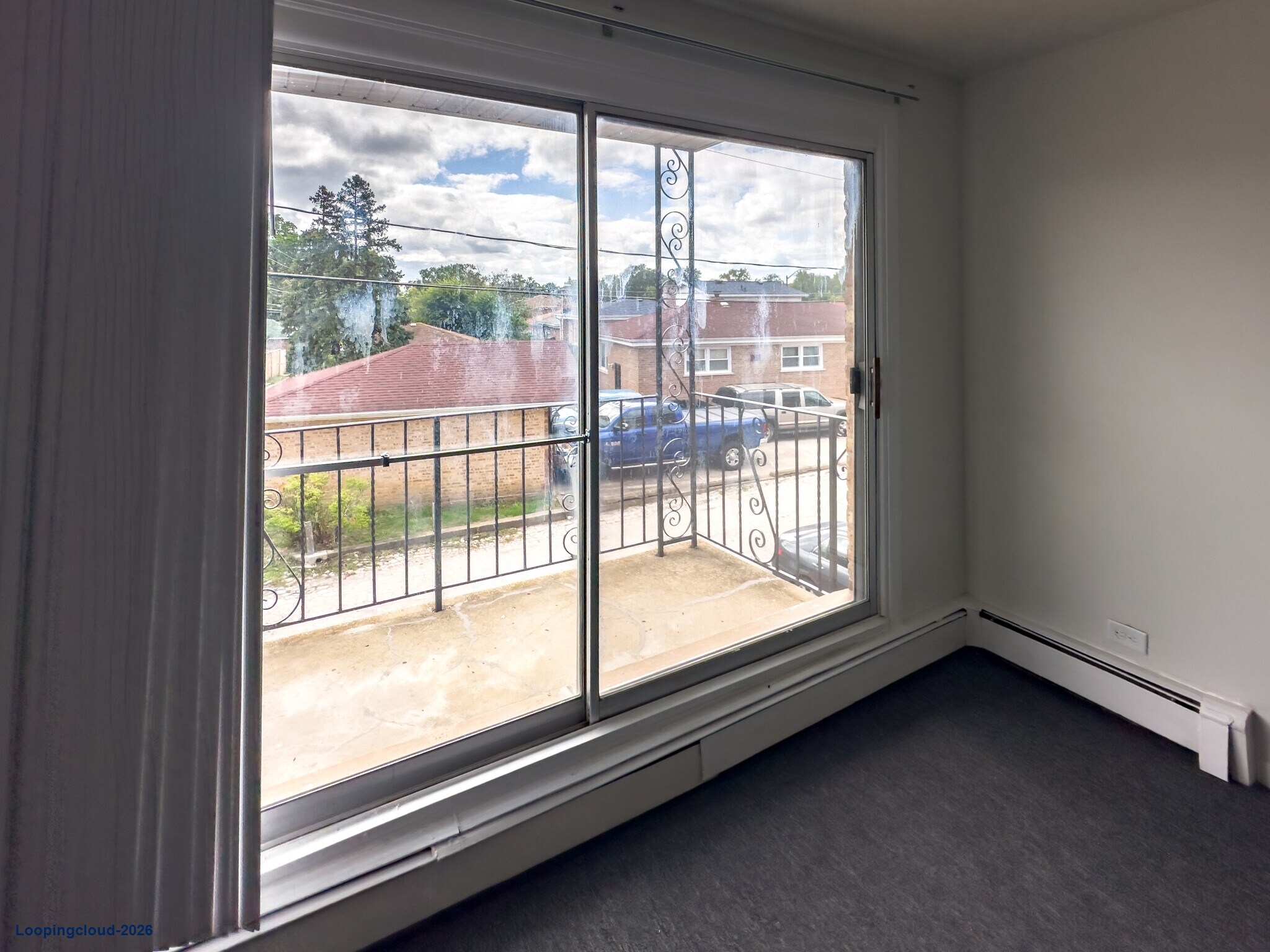 1025 W Vermont St 20 Unit Apartment Building$1,960,000 ($98,000/Unit)7.80% Cap RateCalumet Park, IL 60827
