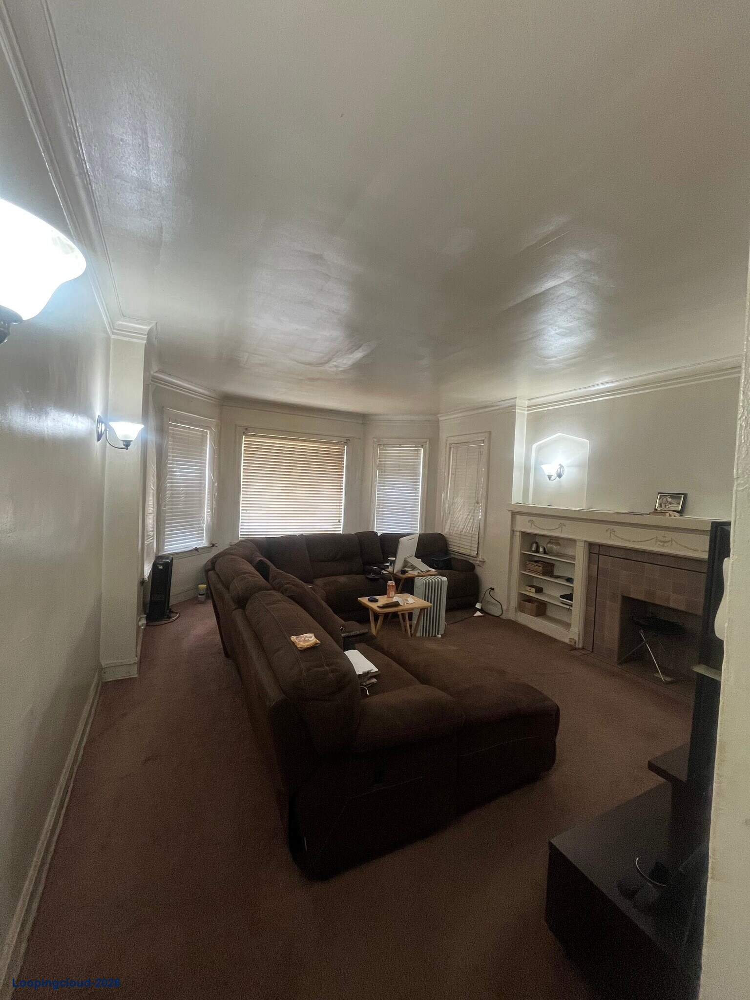7951 S Burnham Ave7951 S Burnham Ave 6 Unit Apartment Building$420,000 ($70,000/Unit)Chicago, IL 60617