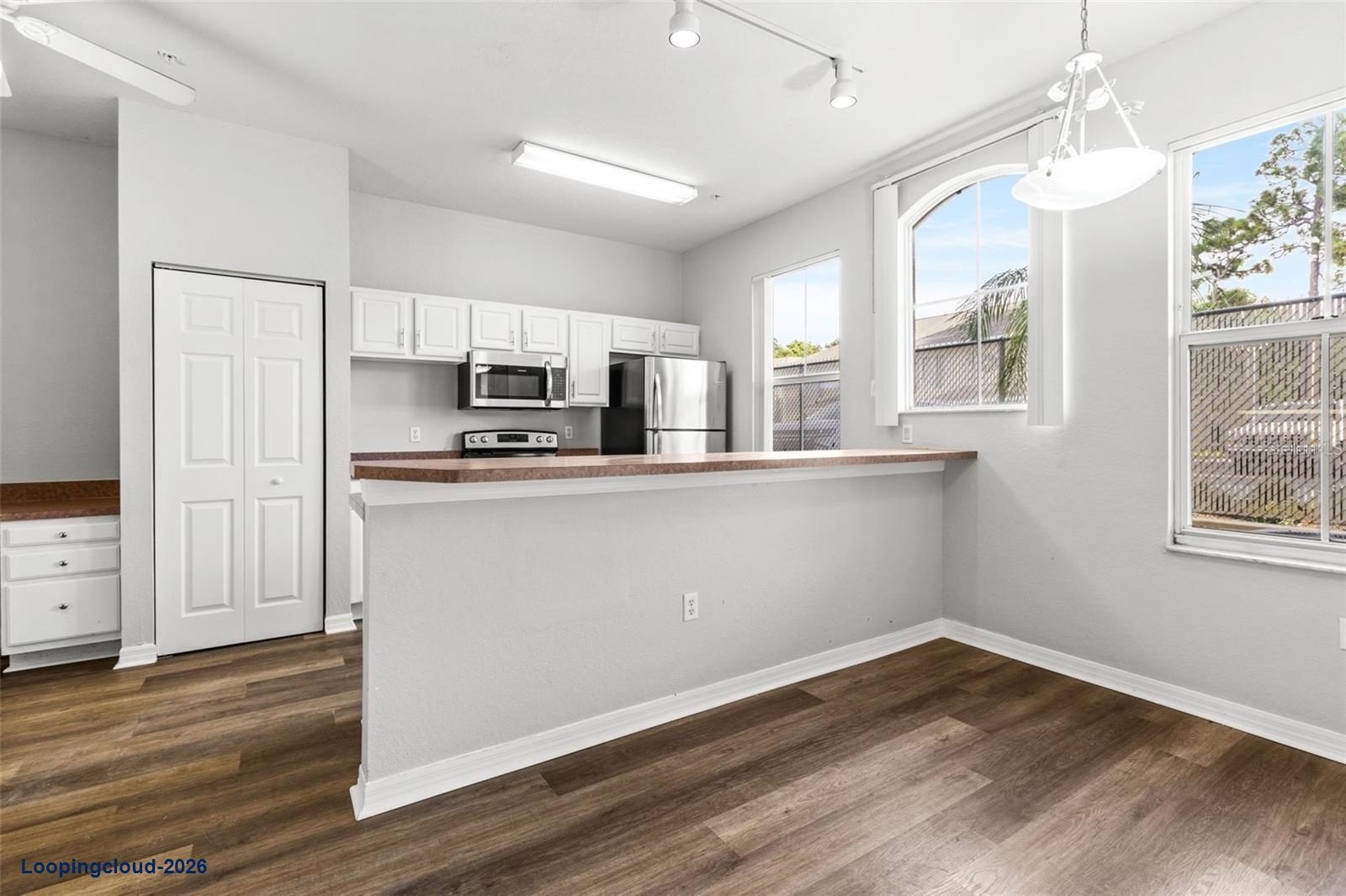 Spacious 3-Bedroom Townhouse for Rent Near USF | 5009 Sunridge Palms Dr #203