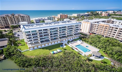 Luxury Waterfront Condo for Sale: 19519 Gulf Boulevard #206, Indian Shores, FL 33785