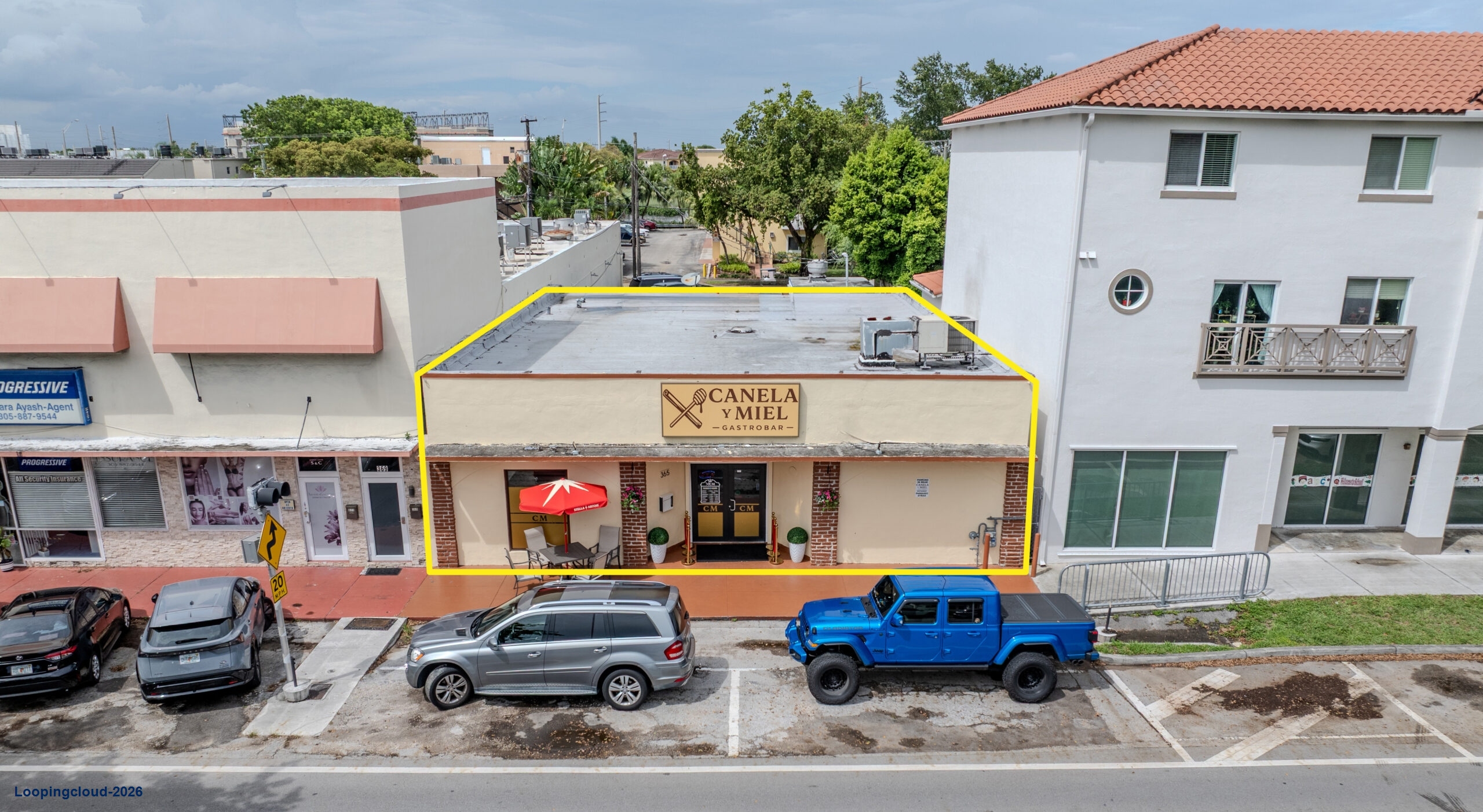 365 N ROYAL POINCIANA BLVD TURN-KEY RESTAURANT INVESTMENT