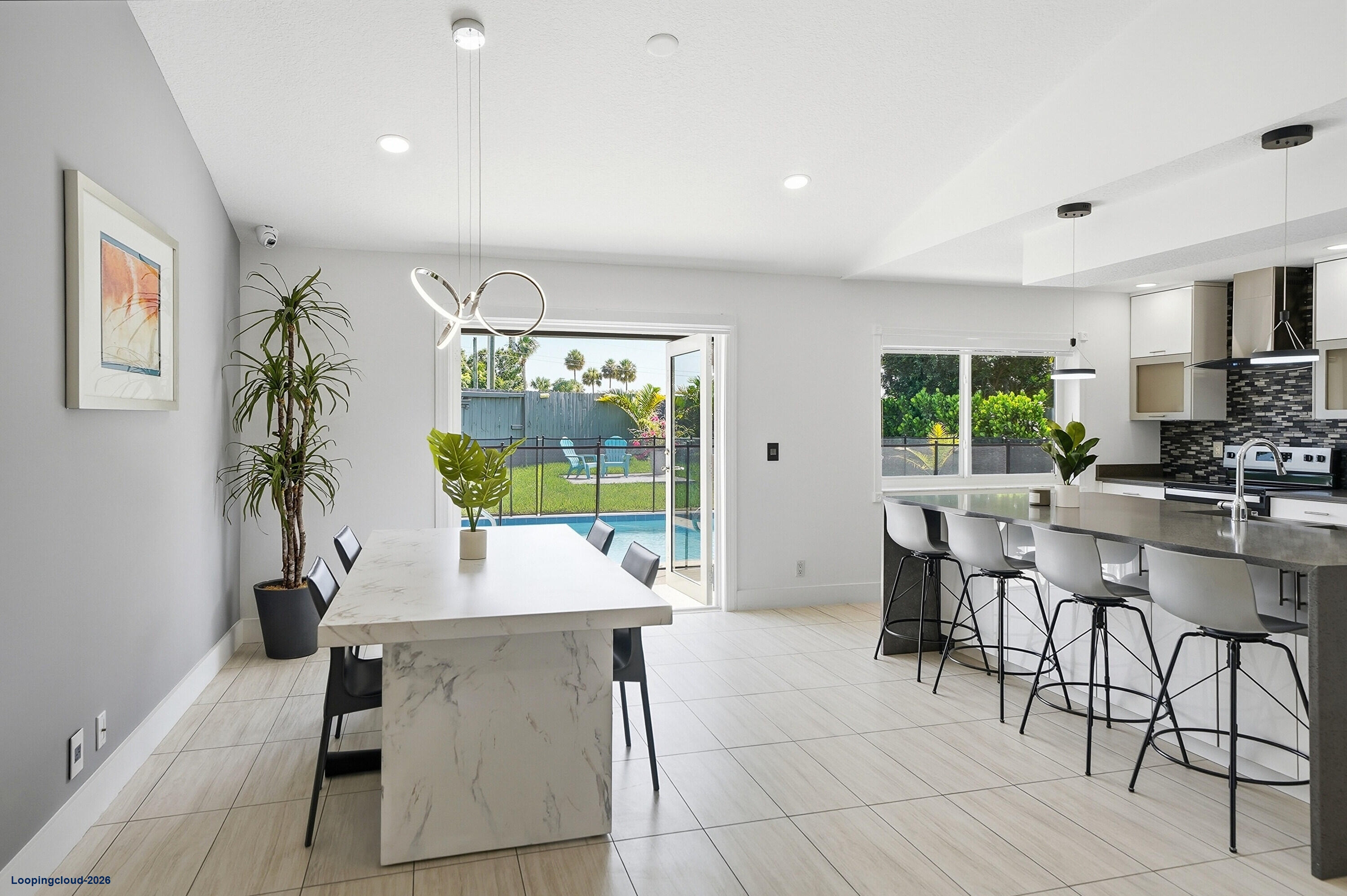 25 CEDAR Circle, Boynton Beach, FL 33436