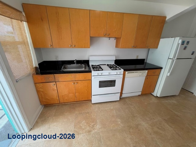 Apartment  for rent at 1027 Euclid Ave #4 Miami Beach, FL 33139