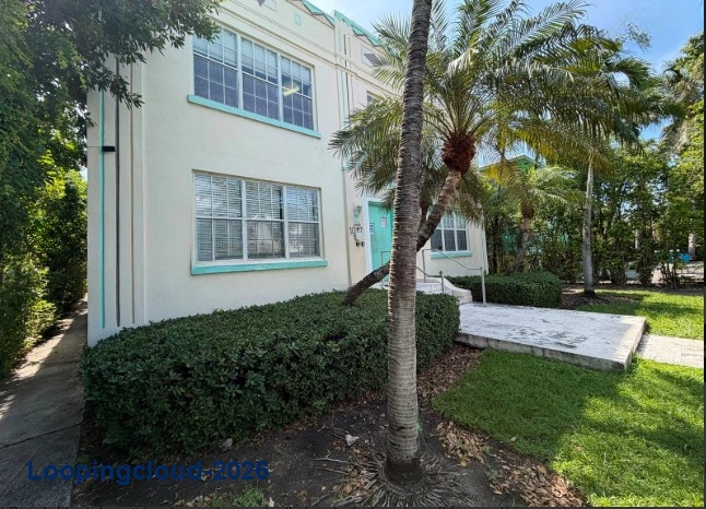 Apartment  for rent at 1027 Euclid Ave #4 Miami Beach, FL 33139