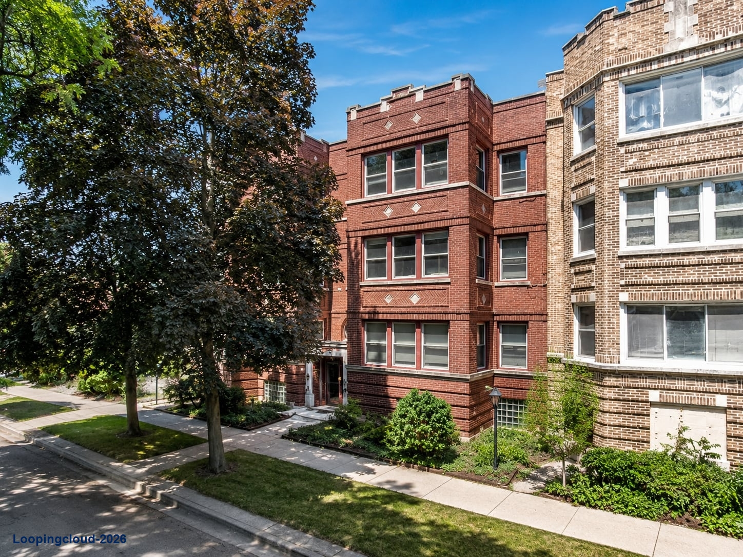 1528 E 74th Pl, Chicago IL 60619: 6-Unit Apartment Building | $680,000 ($113,333/Unit) – 8.37% Cap Rate