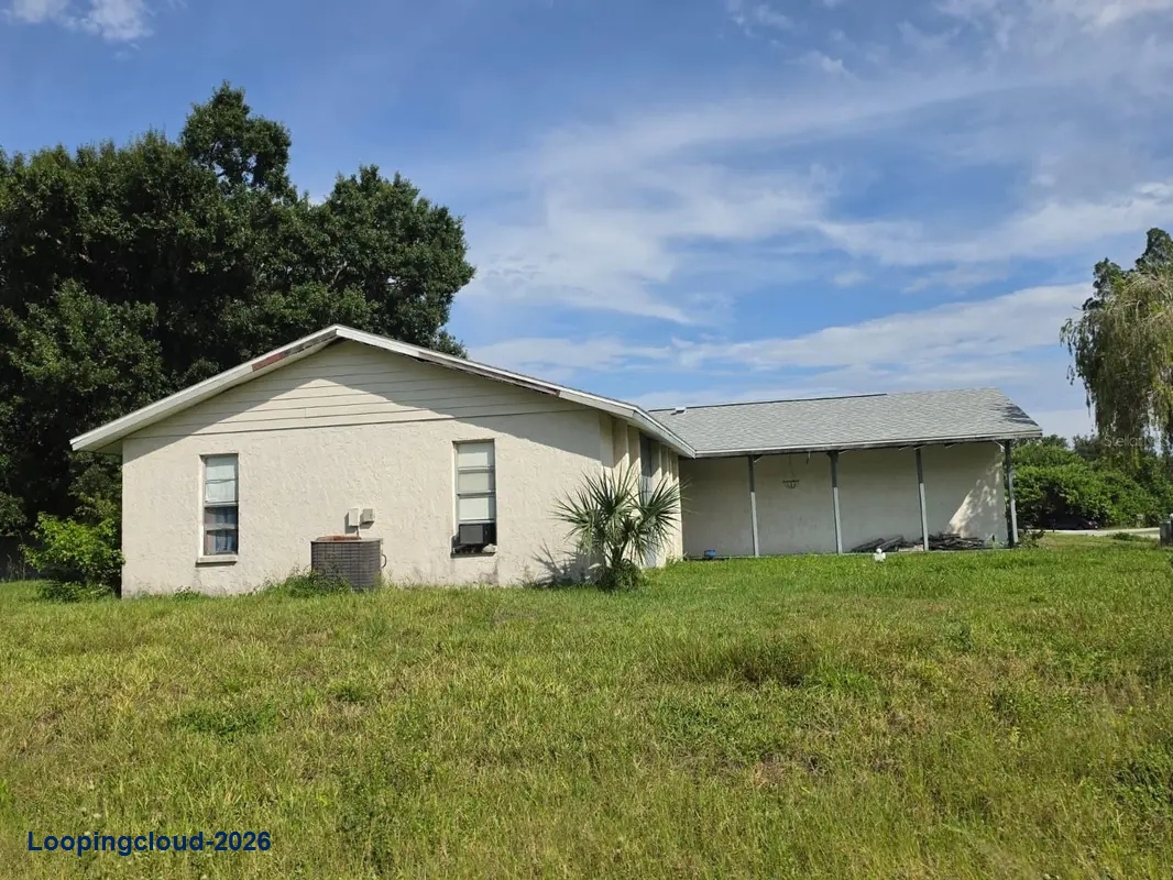 Single family home for sale at 586 ALTOONA ST NW Port Charlotte, FL 33948