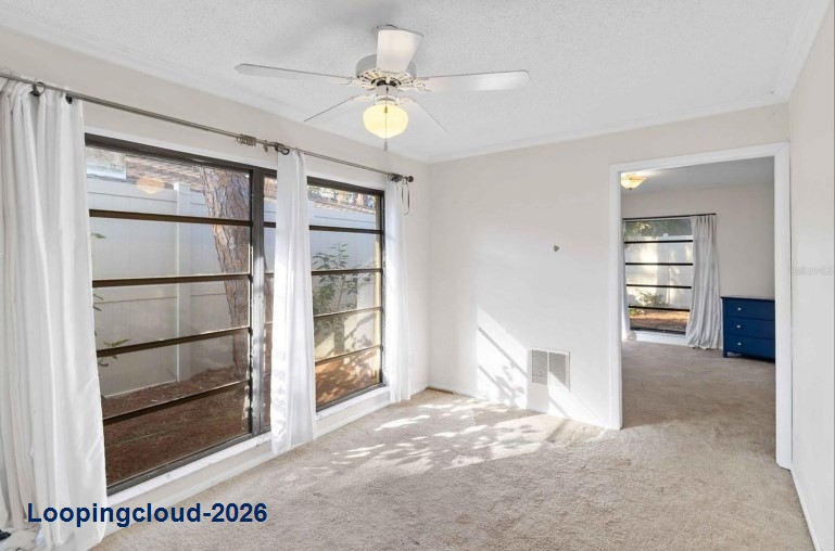 2118 Wells Avenue Sarasota, FL 34232