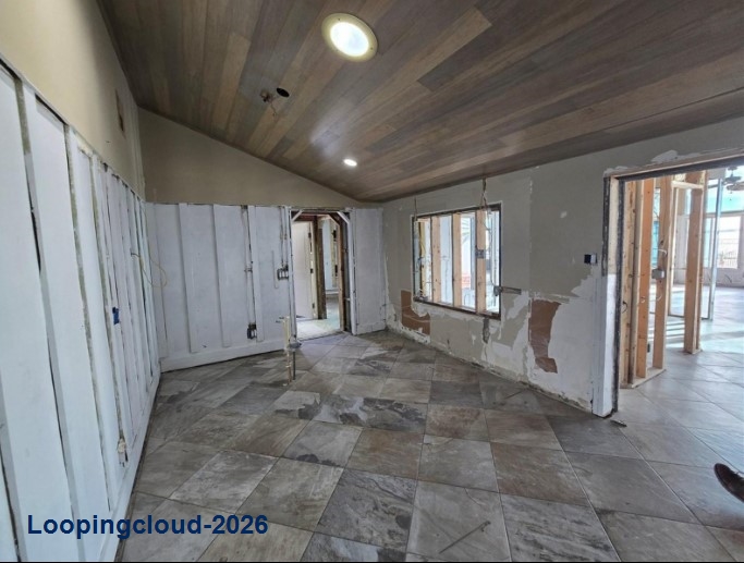 215 Bahia Vista Englewood, FL 34223
