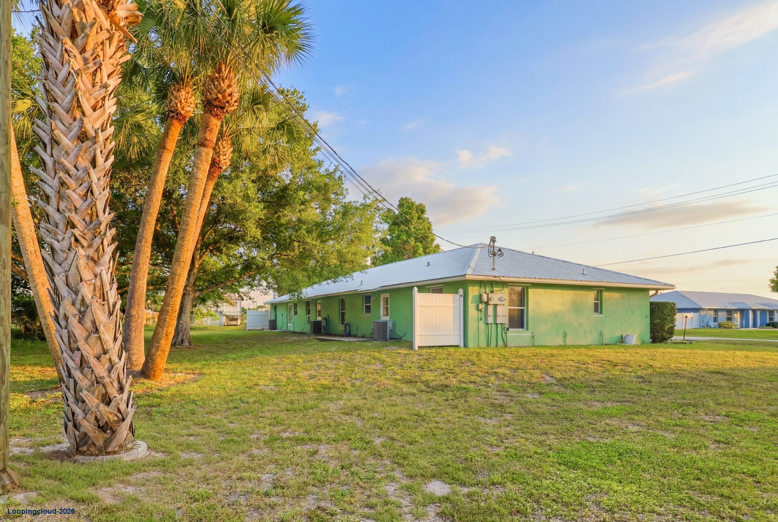 Okeechobee Multifamily Portfolio 6units 2 properties at  810 SW 2nd Street • Okeechobee, FL 34974