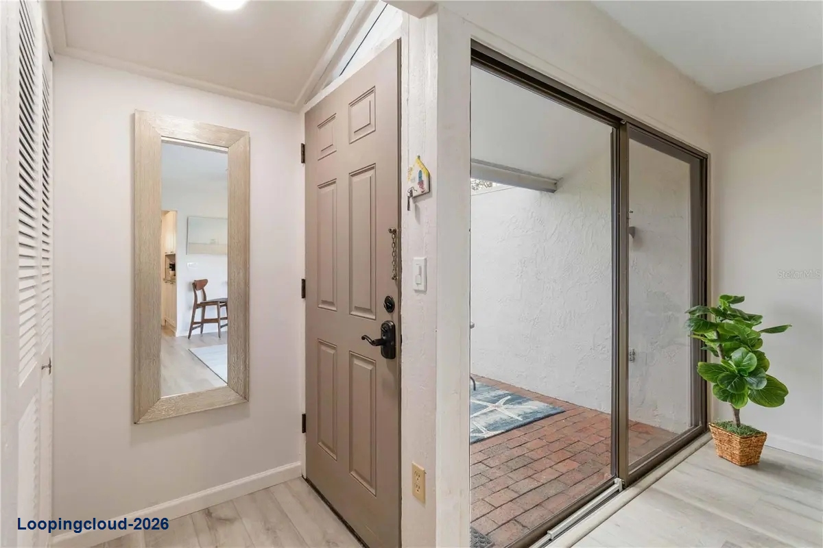 3505 LONGMEADOW #3 Sarasota, FL 34235