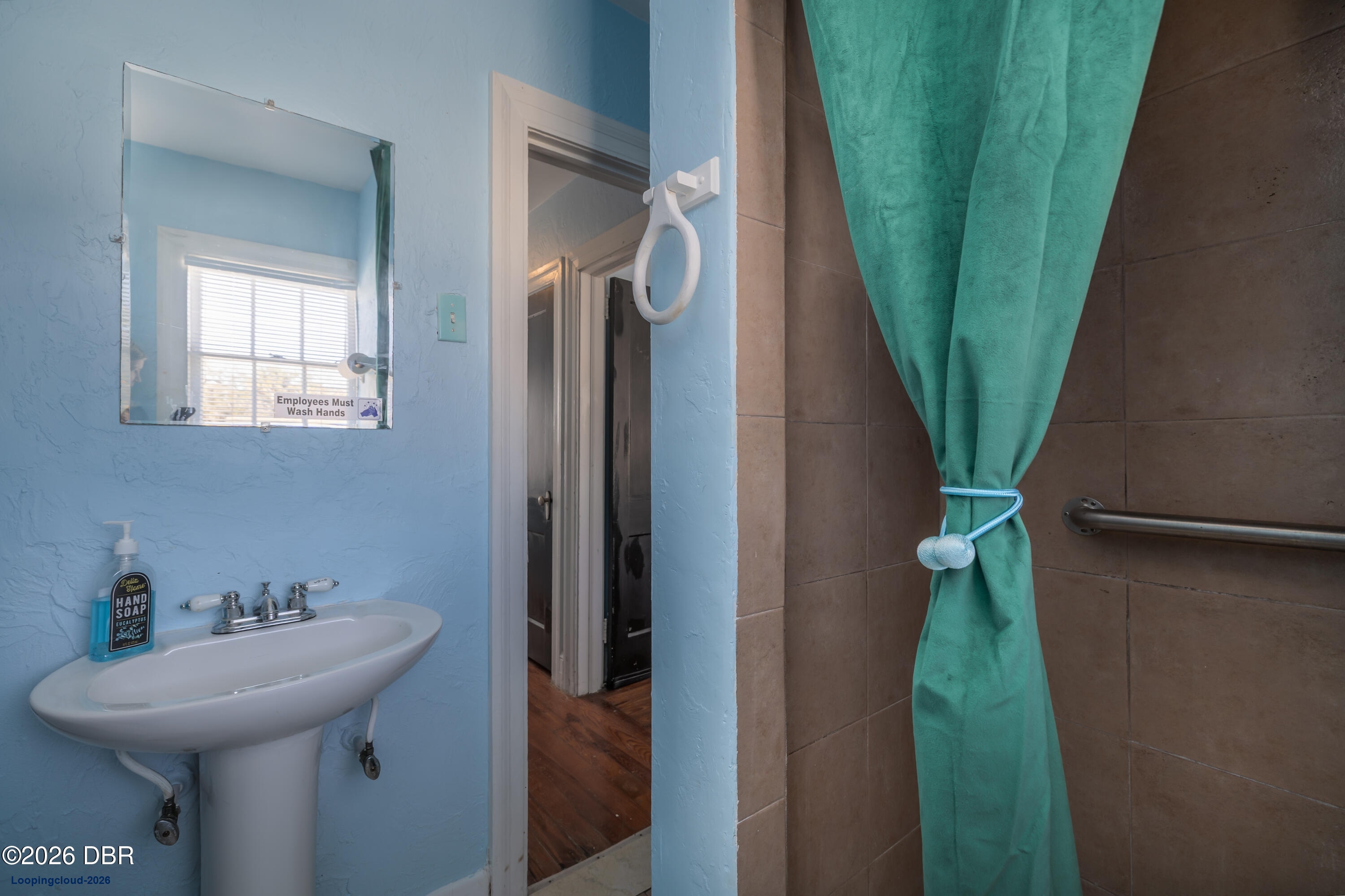 429 N Ridgewood Avenue Daytona Beach, FL 32114 Listing #1229539